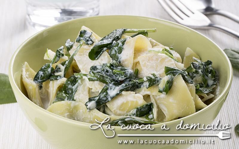 Condimento con ricotta e spinaci