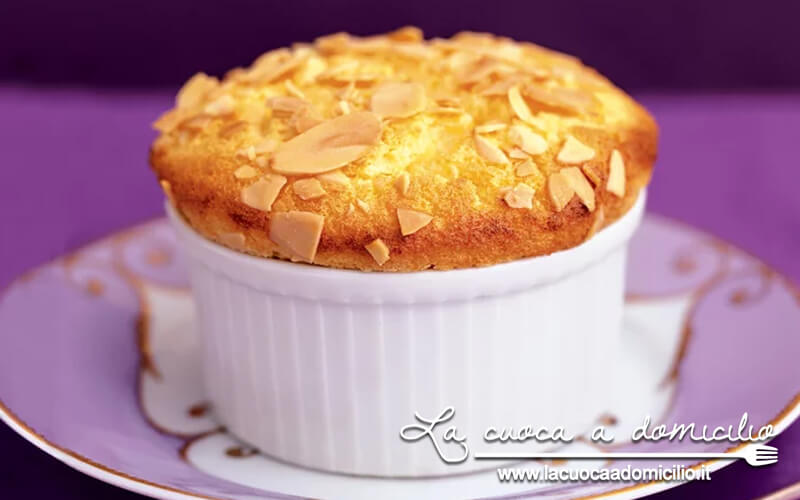 Soufflé di mandorle