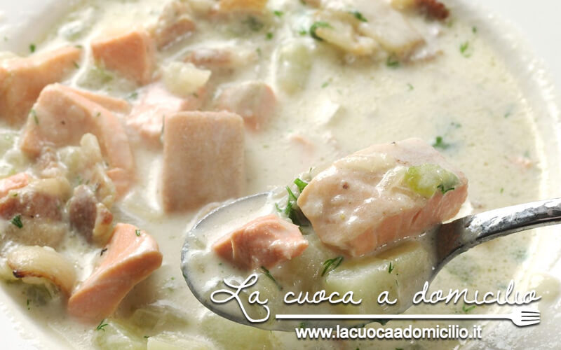 Zuppa di salmone