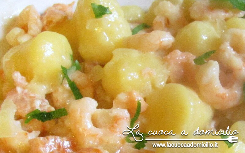 Gnocchi salmone e zucchine