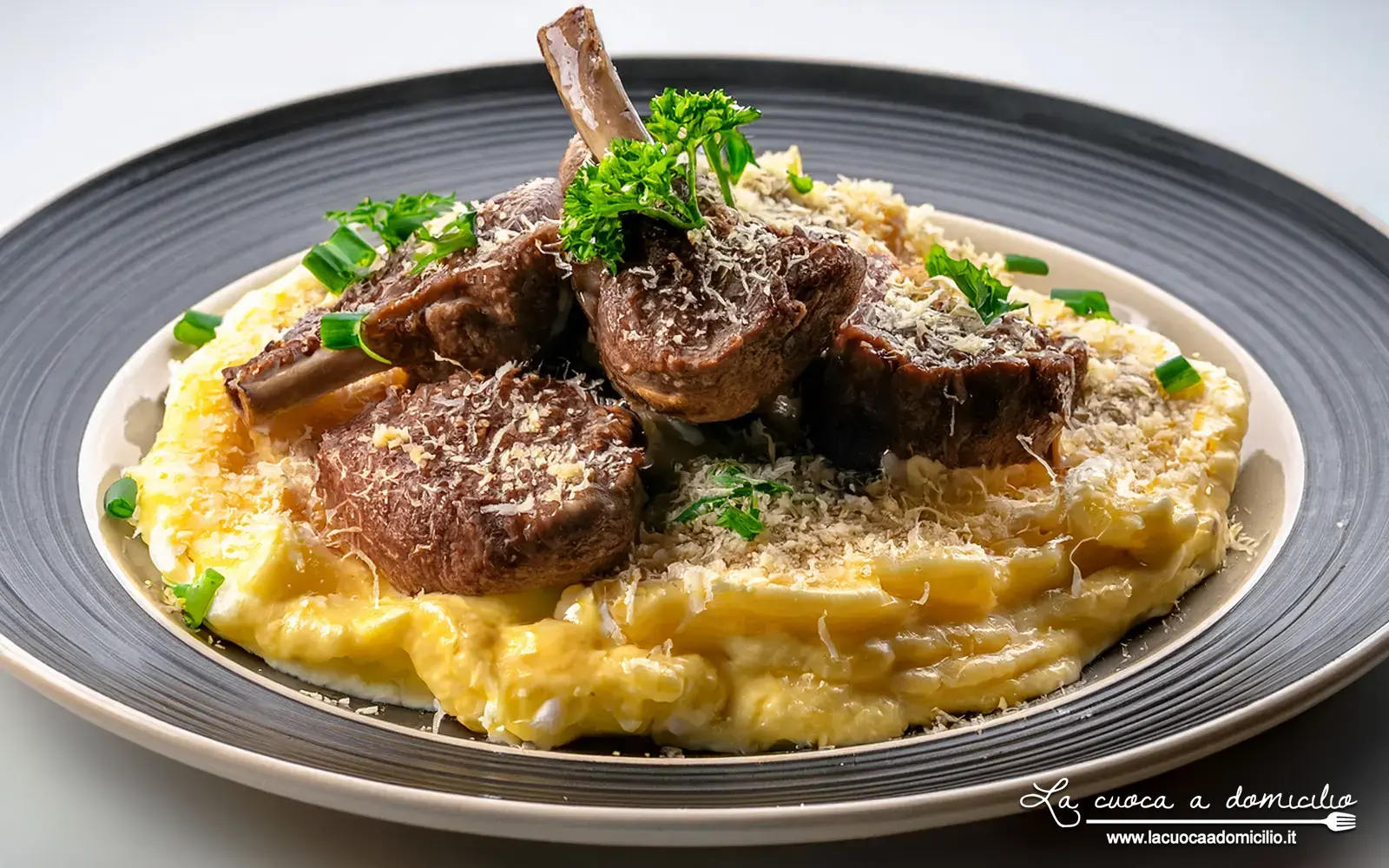 Il Molise nel Piatto: Agnello Cacio e Uova, Tradizione e Sapore di Maggio