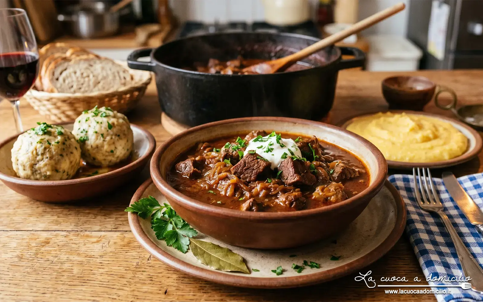 Un Viaggio di Sapori: il Goulash alla Triestina, un Class...