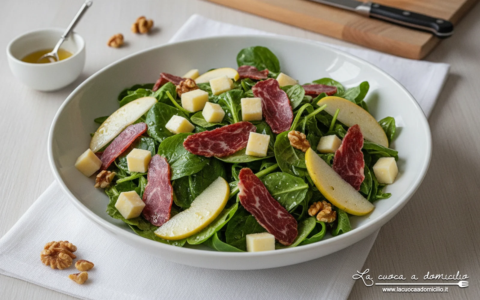 Insalata valdostana con Fontina, Mocetta e Mele Renette (...