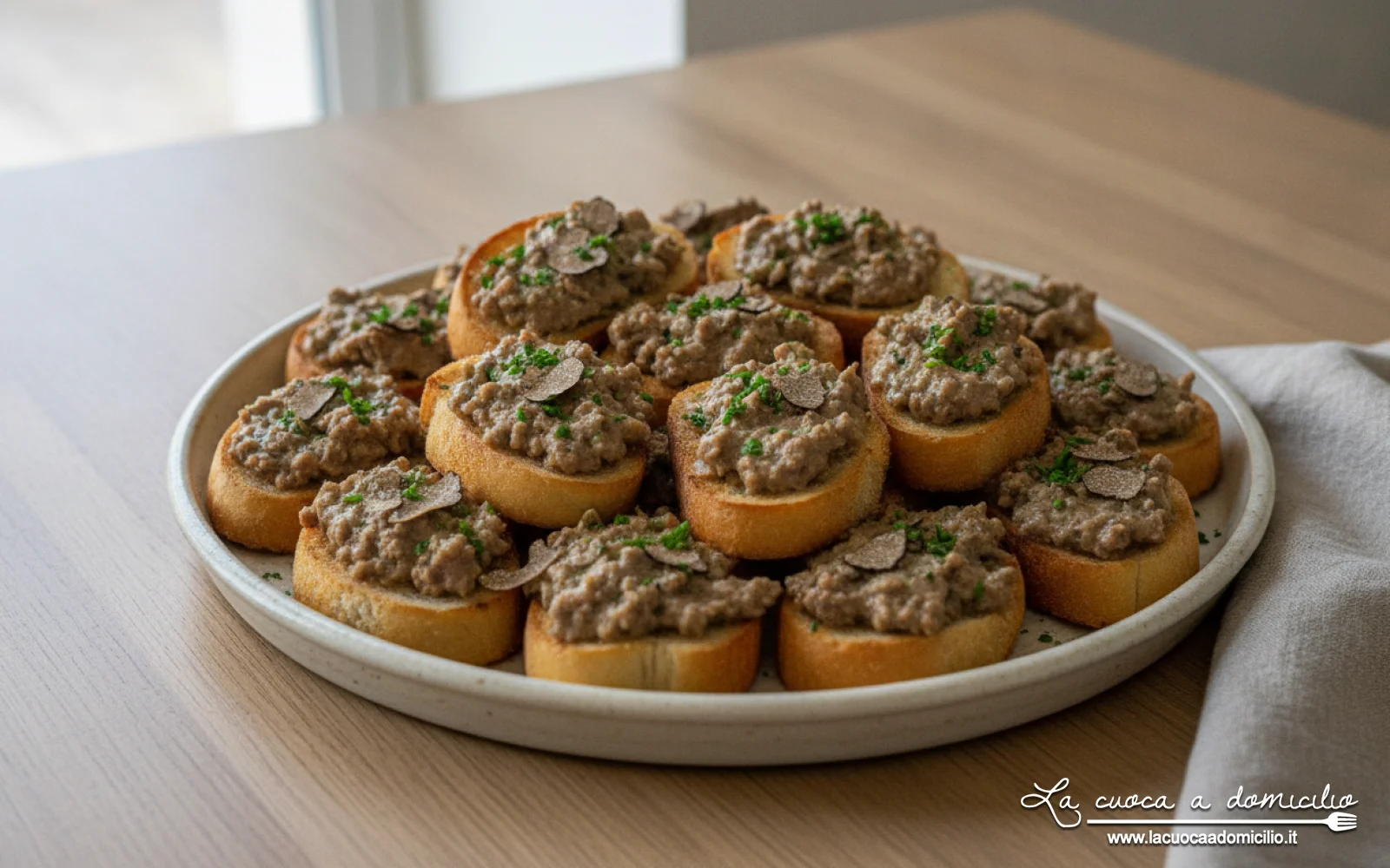 Crostini alla norcina (Umbria)
